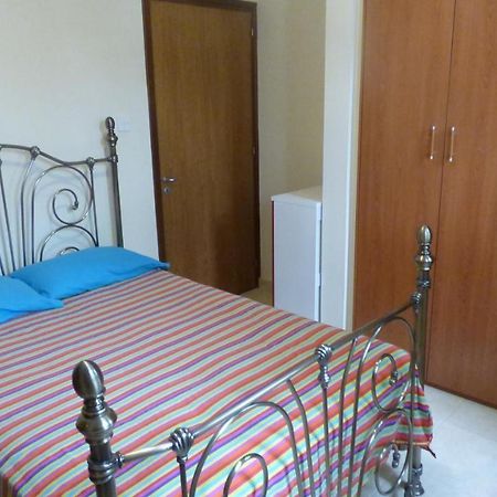 לרנקה Kalampakas Guesthouse מראה חיצוני תמונה