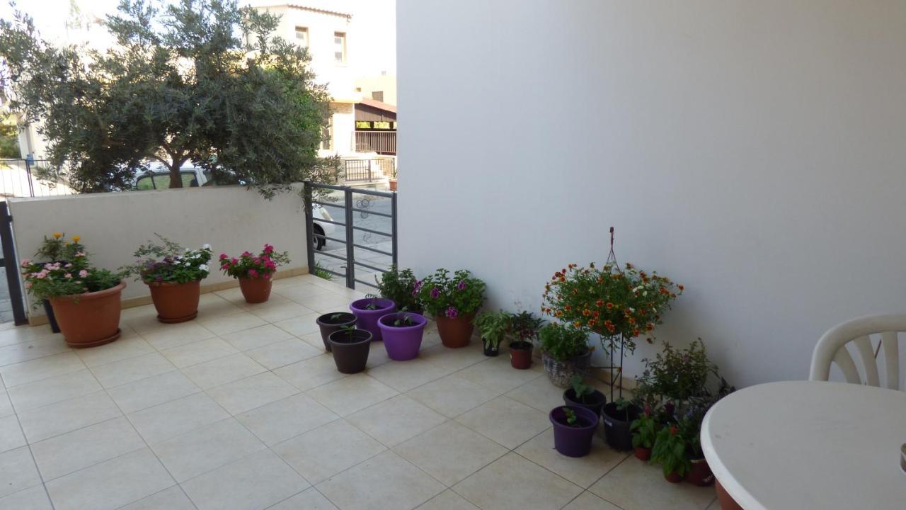 לרנקה Kalampakas Guesthouse מראה חיצוני תמונה